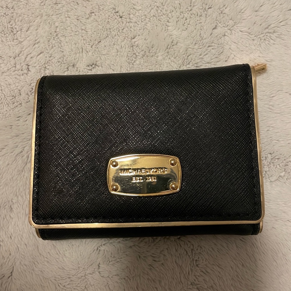 Black Michael Kors wallet